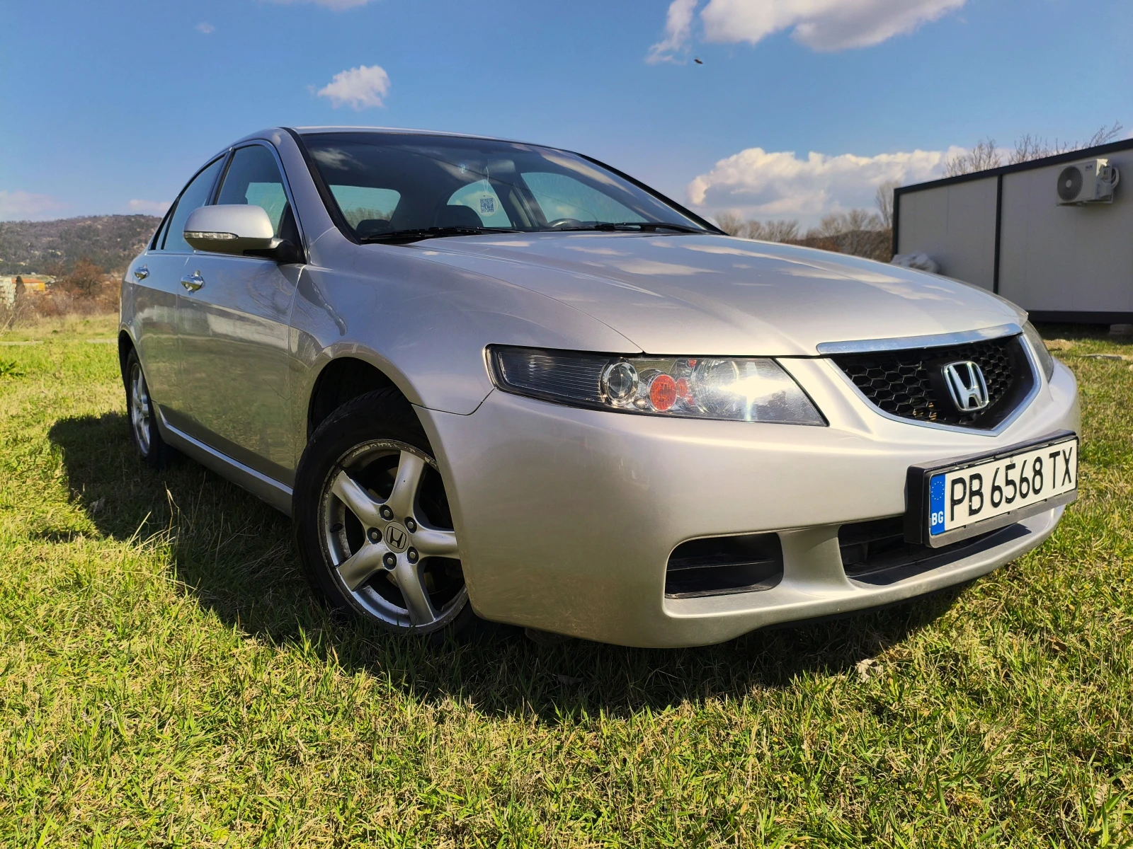 Honda Accord Executive CDTI, снимка 2 - Автомобили и джипове - 53846662