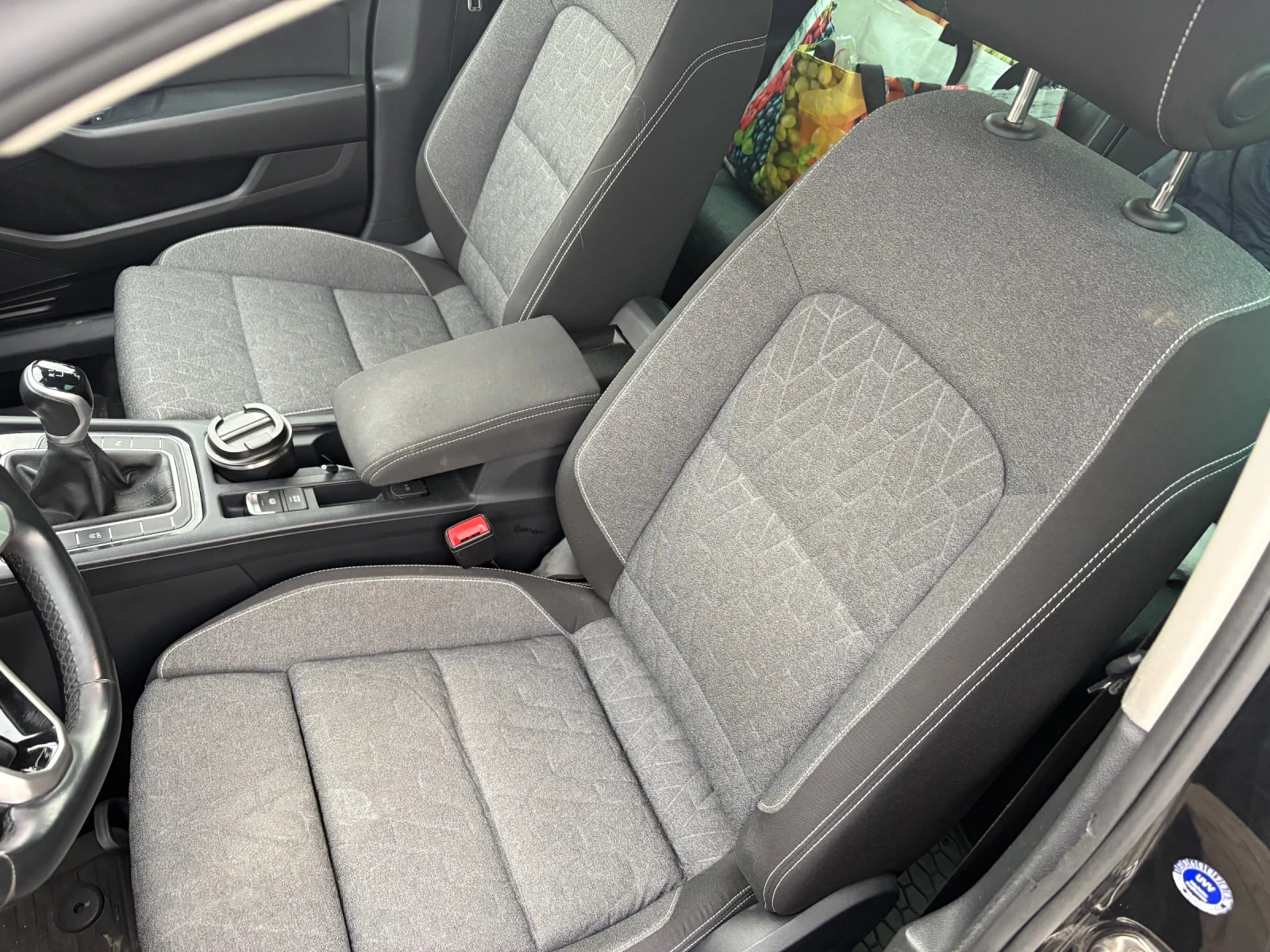 VW Passat 2.0 TDI Business, снимка 6 - Автомобили и джипове - 53983390