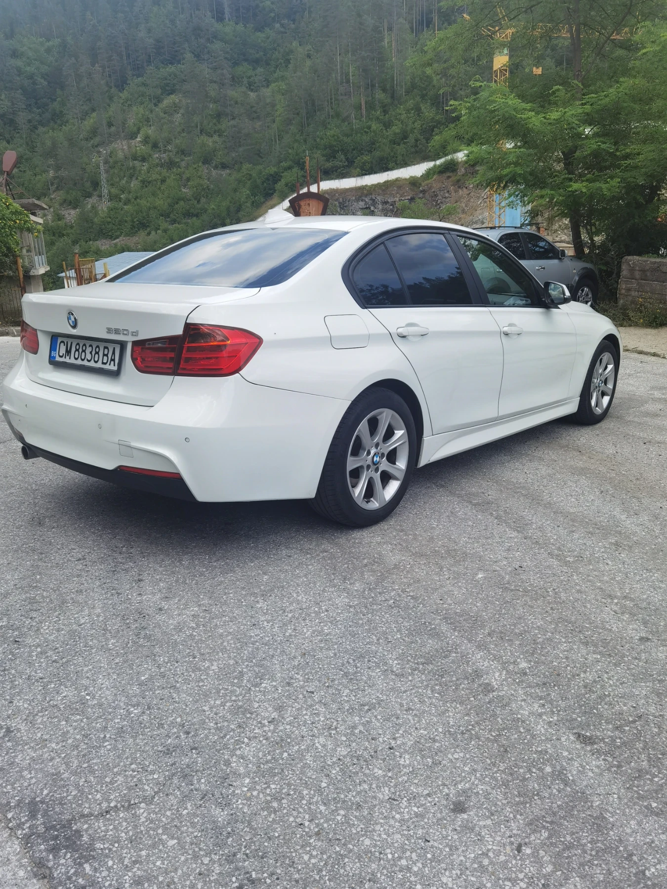 BMW 320 2.0 d., снимка 5 - Автомобили и джипове - 54322645