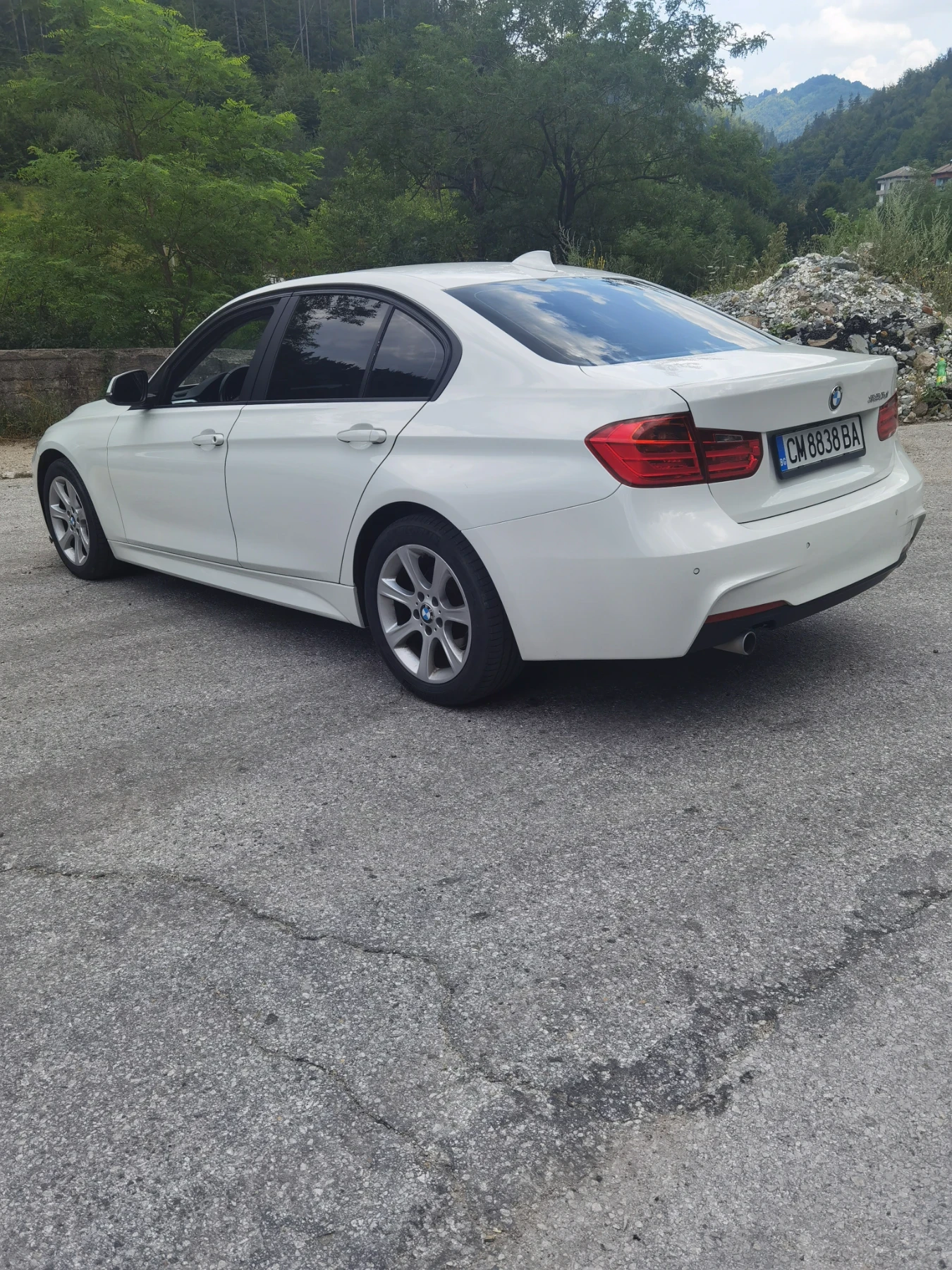 BMW 320 2.0 d., снимка 4 - Автомобили и джипове - 54322645