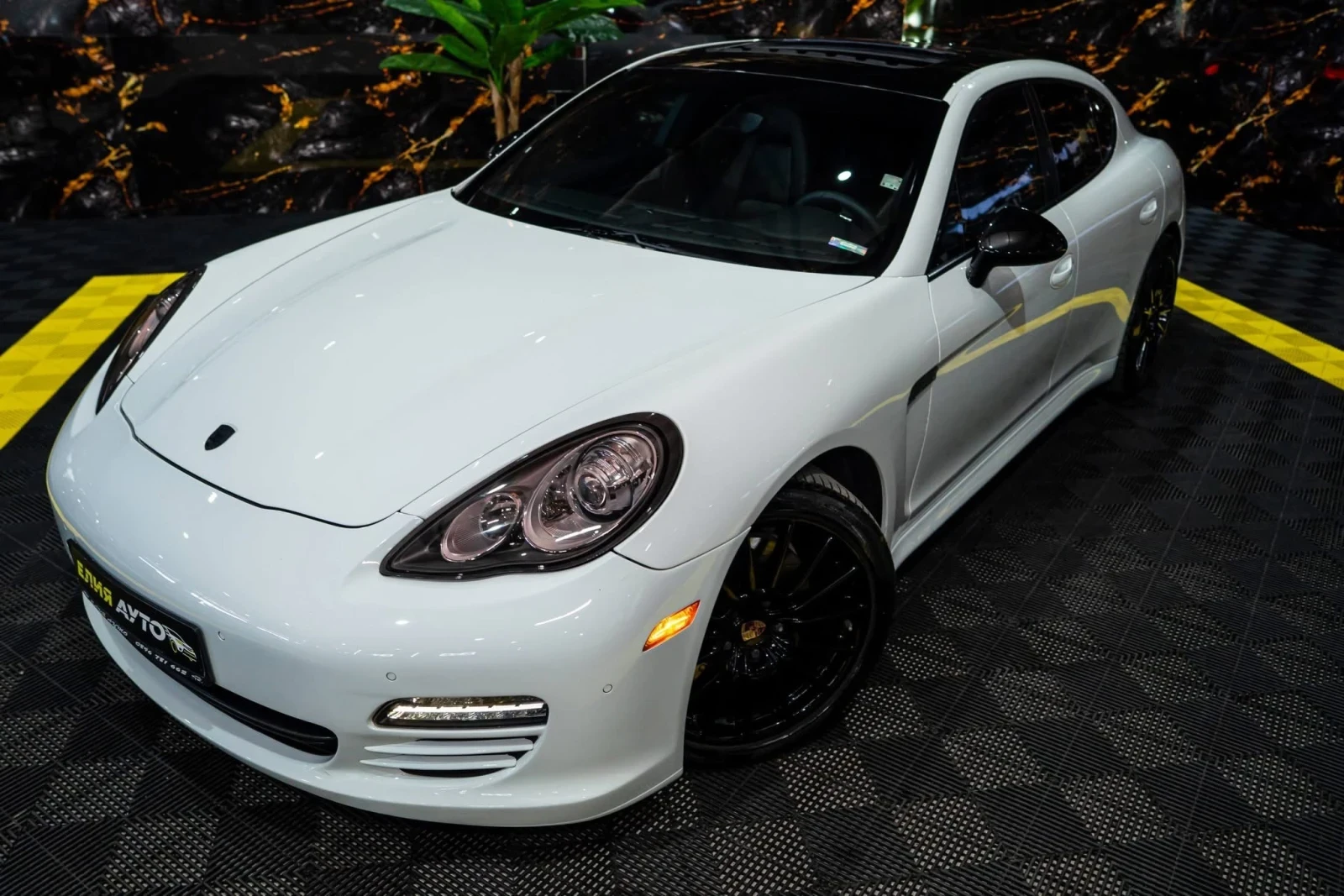 Porsche Panamera 3.6 FULL GTS PACK LED NAVI ЛИЗИНГ 100%, снимка 5 - Автомобили и джипове - 54477355