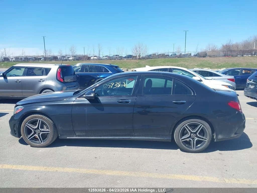 Mercedes-Benz C 300 * 4MATIC * CARFAX * ЦЕНА ДО БГ, снимка 9 - Автомобили и джипове - 54508804