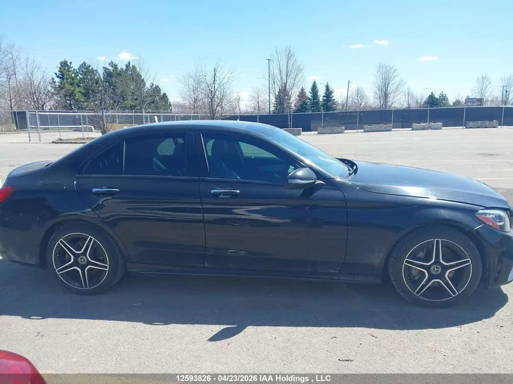 Mercedes-Benz C 300 * 4MATIC * CARFAX * ЦЕНА ДО БГ, снимка 8 - Автомобили и джипове - 54508804