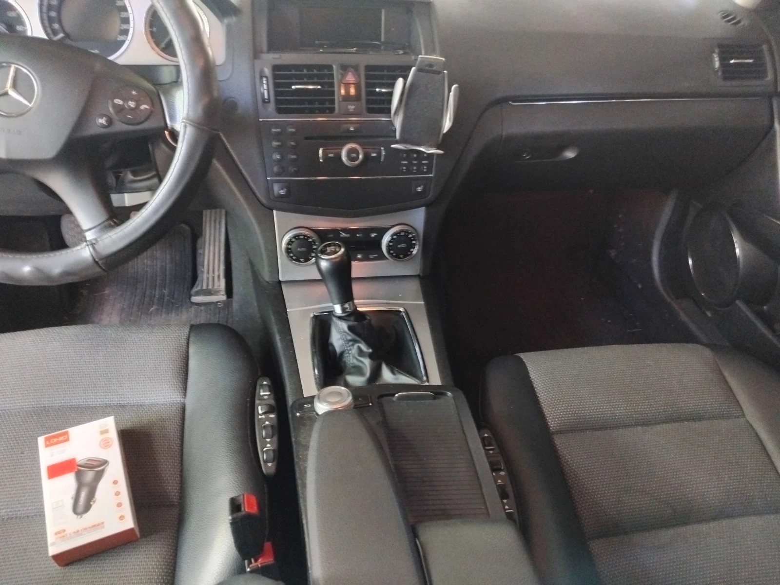 Mercedes-Benz C 200 2.2 , снимка 12 - Автомобили и джипове - 54901031