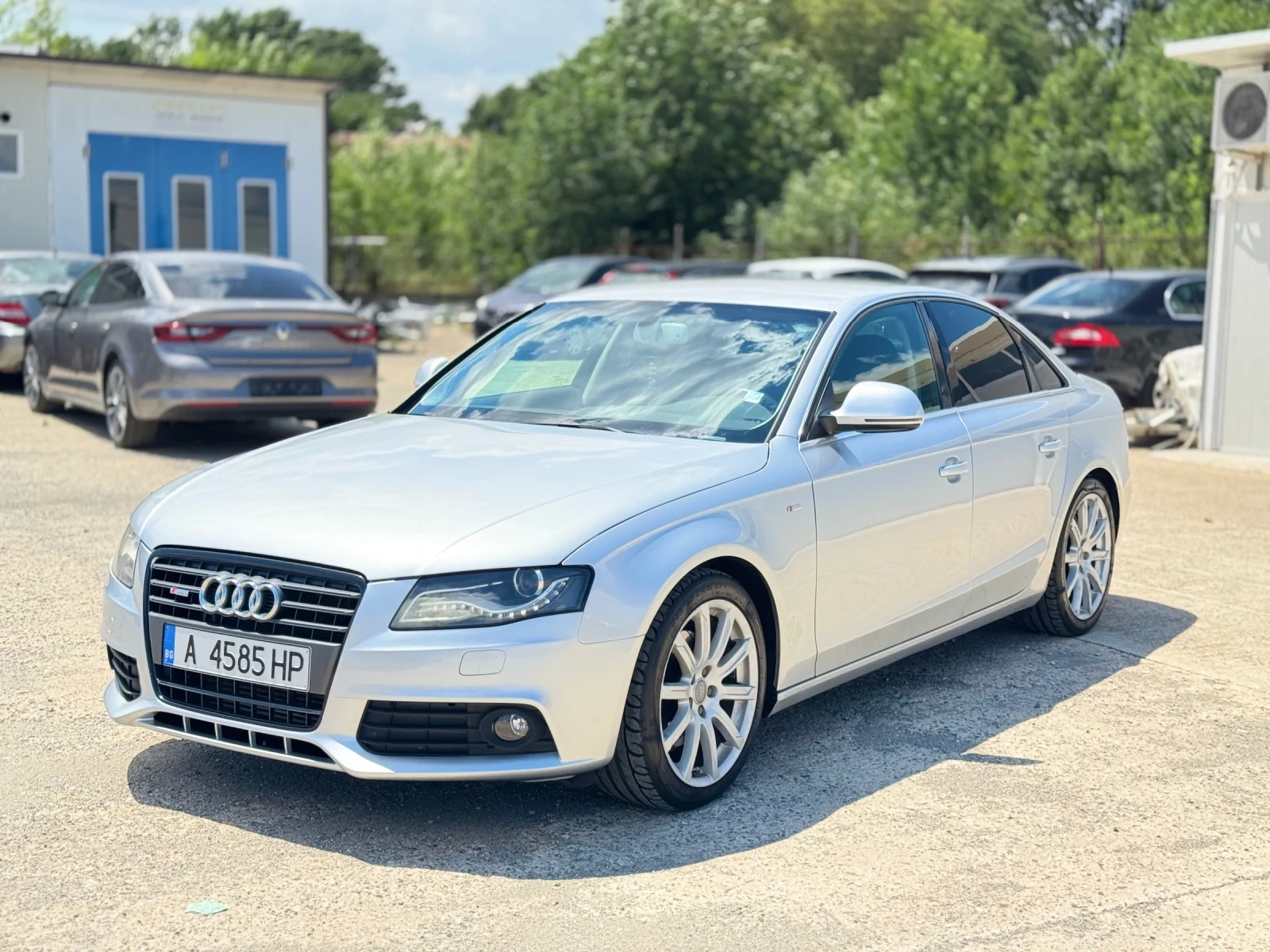 Audi A4 2.0 TDI 143к.с S-Line