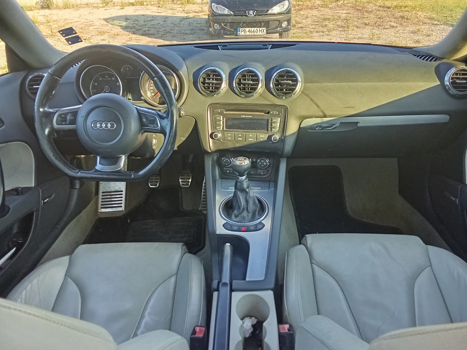 Audi Tt 2.0 TFSI, снимка 13 - Автомобили и джипове - 55482121