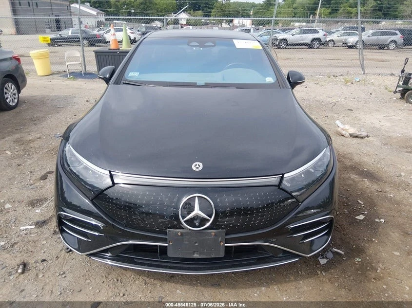Mercedes-Benz EQS 580* 4MATIC* ПОДГРЕВ* ОБДУХВАНЕ* МАСАЖИ* 360* , снимка 3 - Автомобили и джипове - 55646949