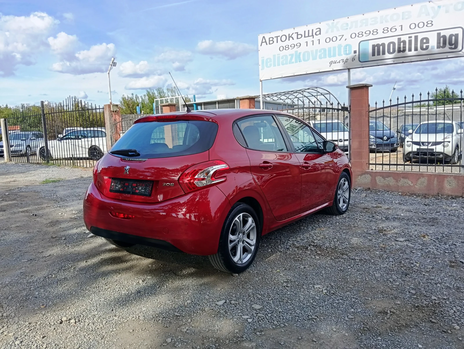 Peugeot 208 1.2i 82ps. | Mobile.bg � ����������� 4