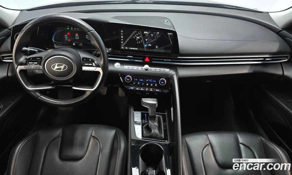 Hyundai Elantra 1.6 Modern, снимка 10 - Автомобили и джипове - 56155972
