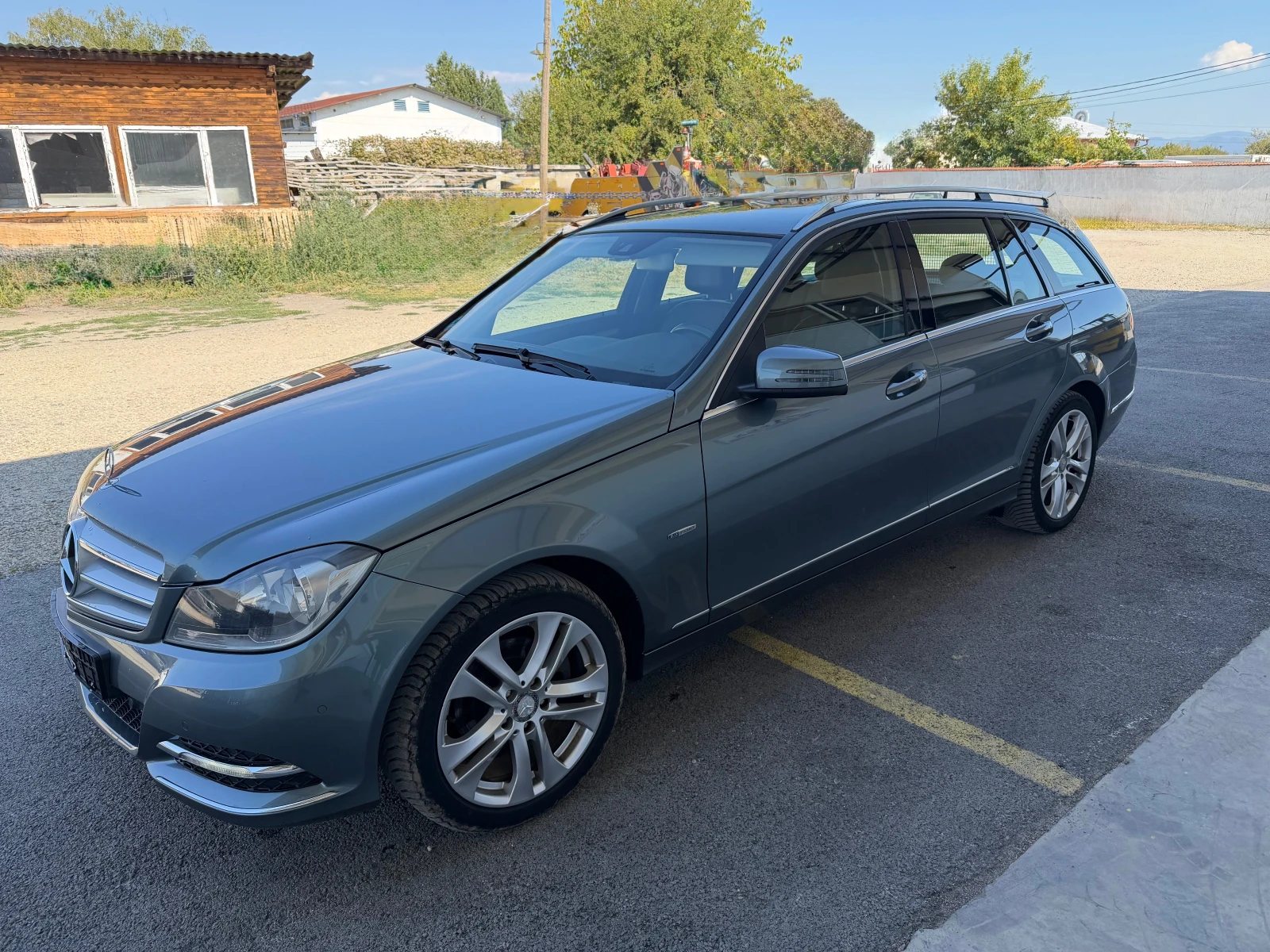 Mercedes-Benz C 180