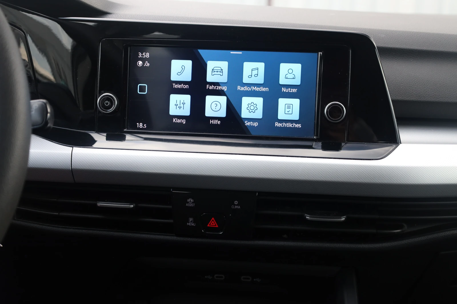 VW Golf Variant VIII 2.0TDI ACC Virtual KeyStart PDC Lane, снимка 14 - Автомобили и джипове - 56165879