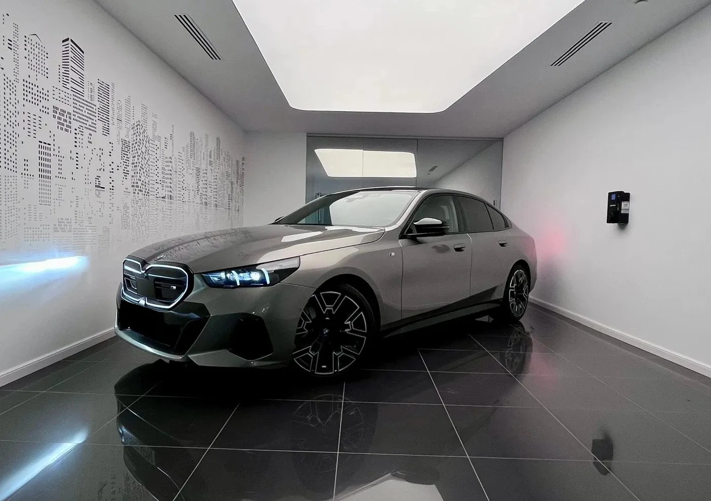 BMW i5 M60 xDrive