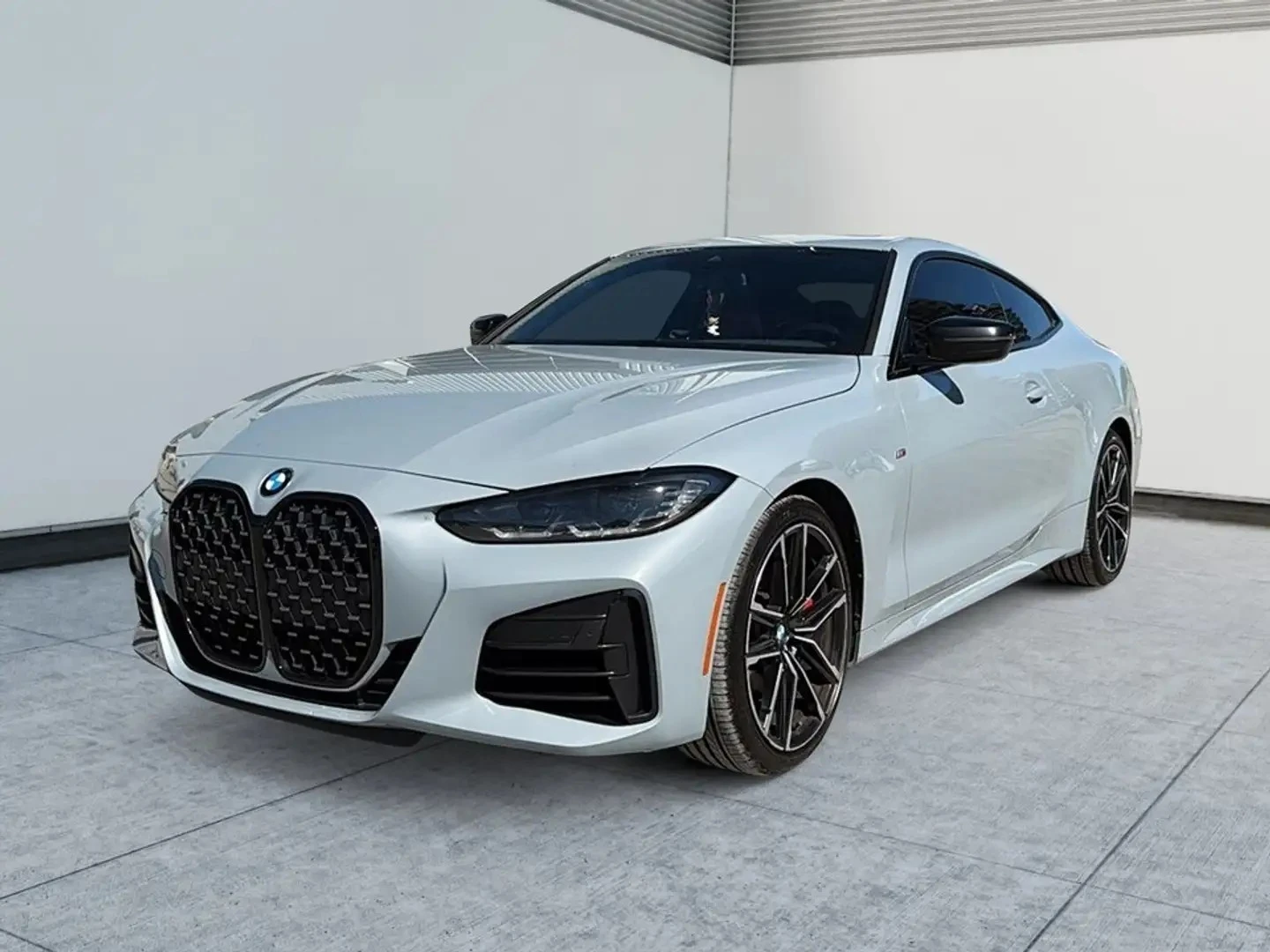 BMW 440 xDrive Цена до България & АвтоКредит