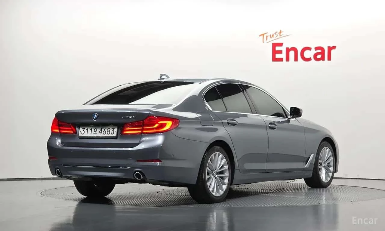 BMW 520 * 520d Luxury Plus * , снимка 2 - Автомобили и джипове - 56734774