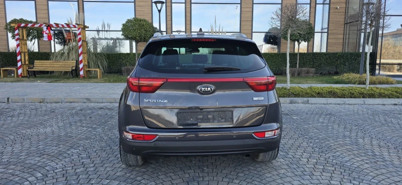 Kia Sportage 1.7 CRDI 141HP-NAVI-КАМЕРА-LED ЛИЗИНГ, снимка 6 - Автомобили и джипове - 49419309