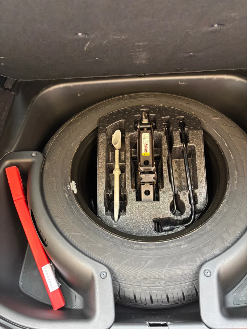 Jeep Grand cherokee SRT, снимка 9 - Автомобили и джипове - 52790266