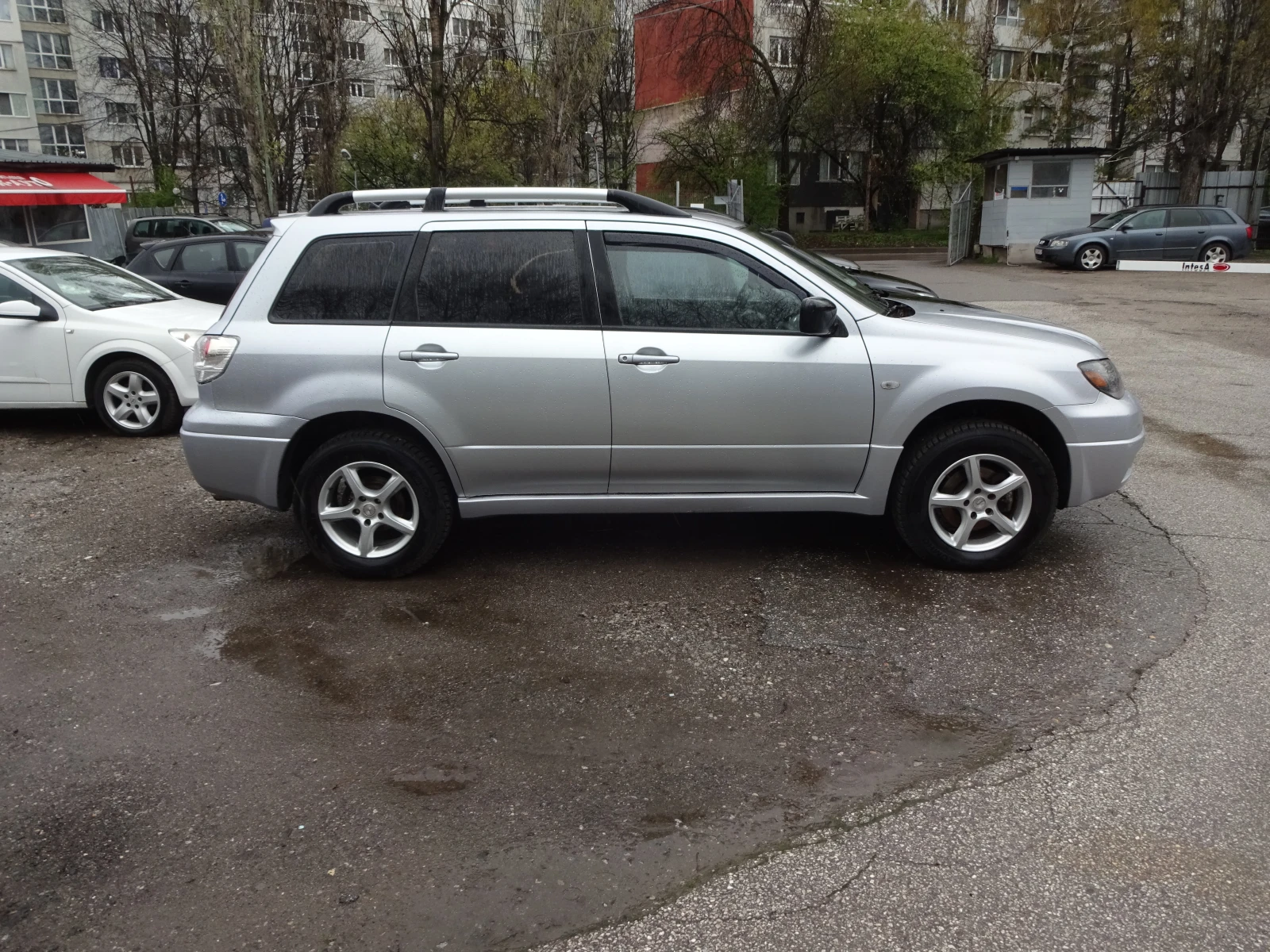 Mitsubishi Outlander 2.0I* 4X4* GPL - изображение 5