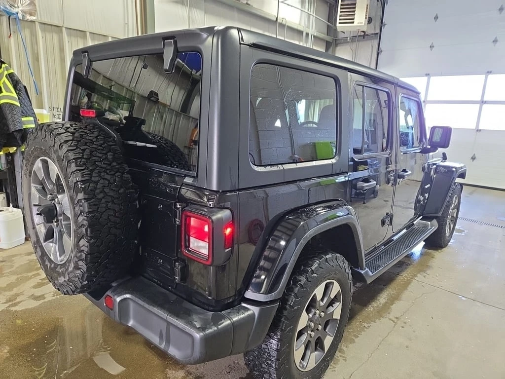 Jeep Wrangler * UNLIMITED SAHARA * CARFAX * БЕЗ ПЪРВОНАЧАЛНА ВНО - изображение 4