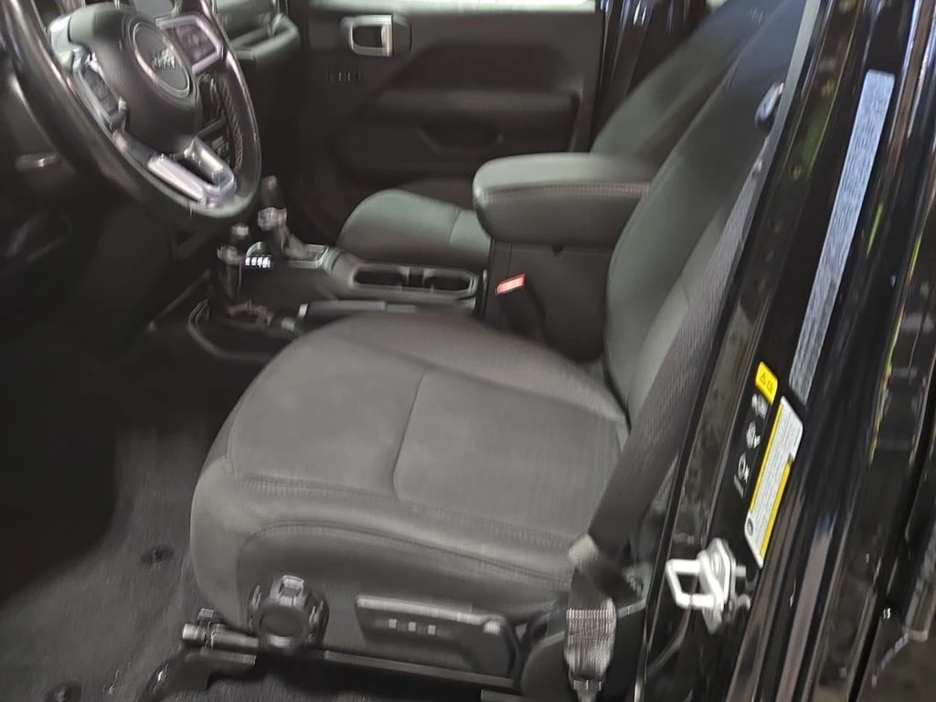 Jeep Wrangler * UNLIMITED SAHARA * CARFAX * БЕЗ ПЪРВОНАЧАЛНА ВНО - изображение 7