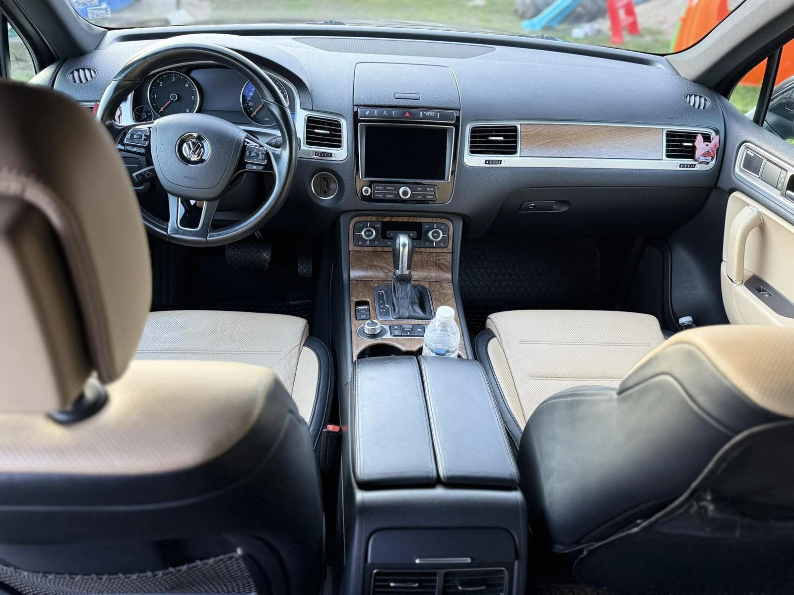 VW Touareg EXCLUSIVE ГАРАНЦИЯ, снимка 8 - Автомобили и джипове - 53933170