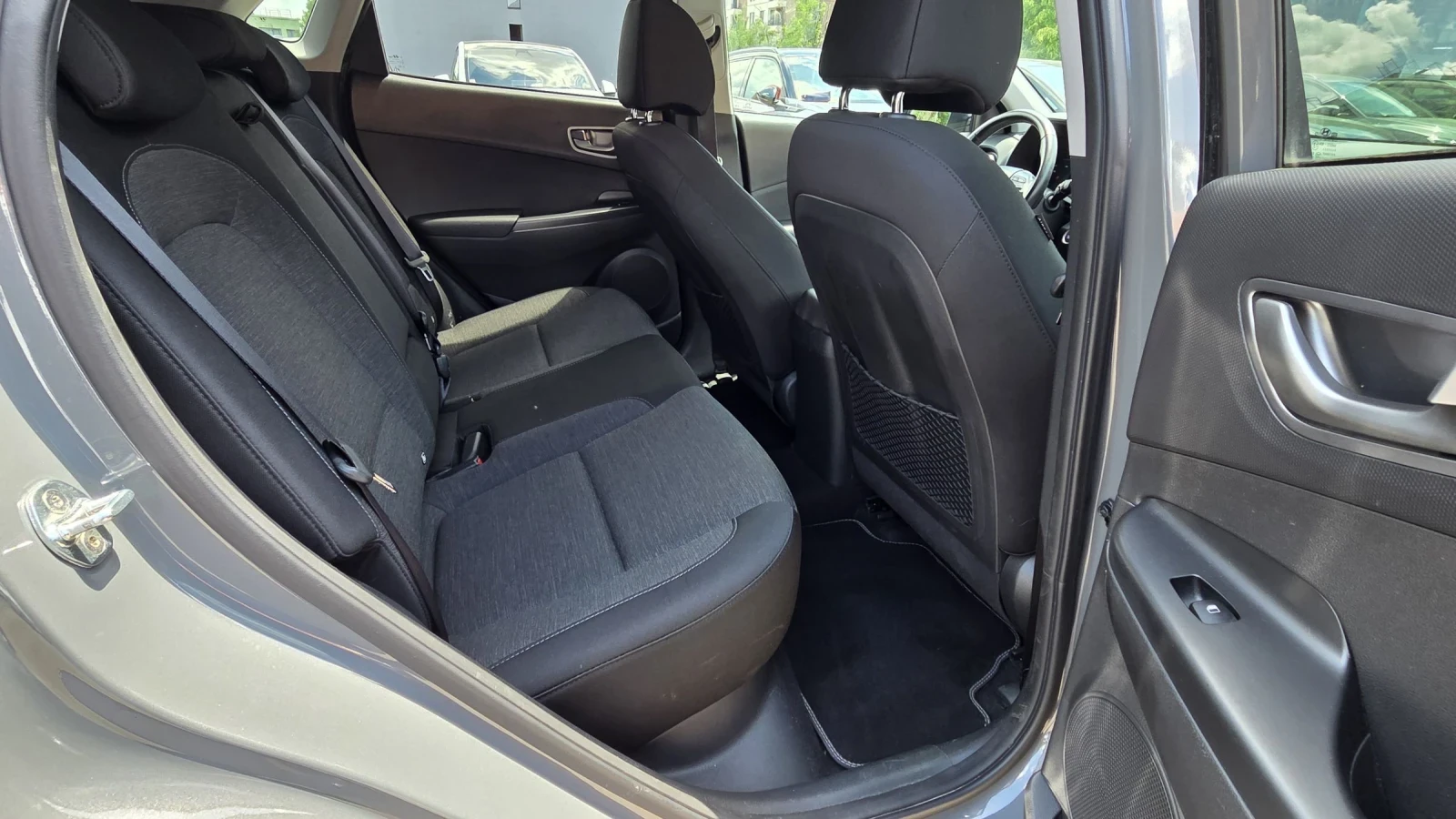 Hyundai Kona 64KWh/SOH100%/Blue Link, снимка 9 - Автомобили и джипове - 54694930
