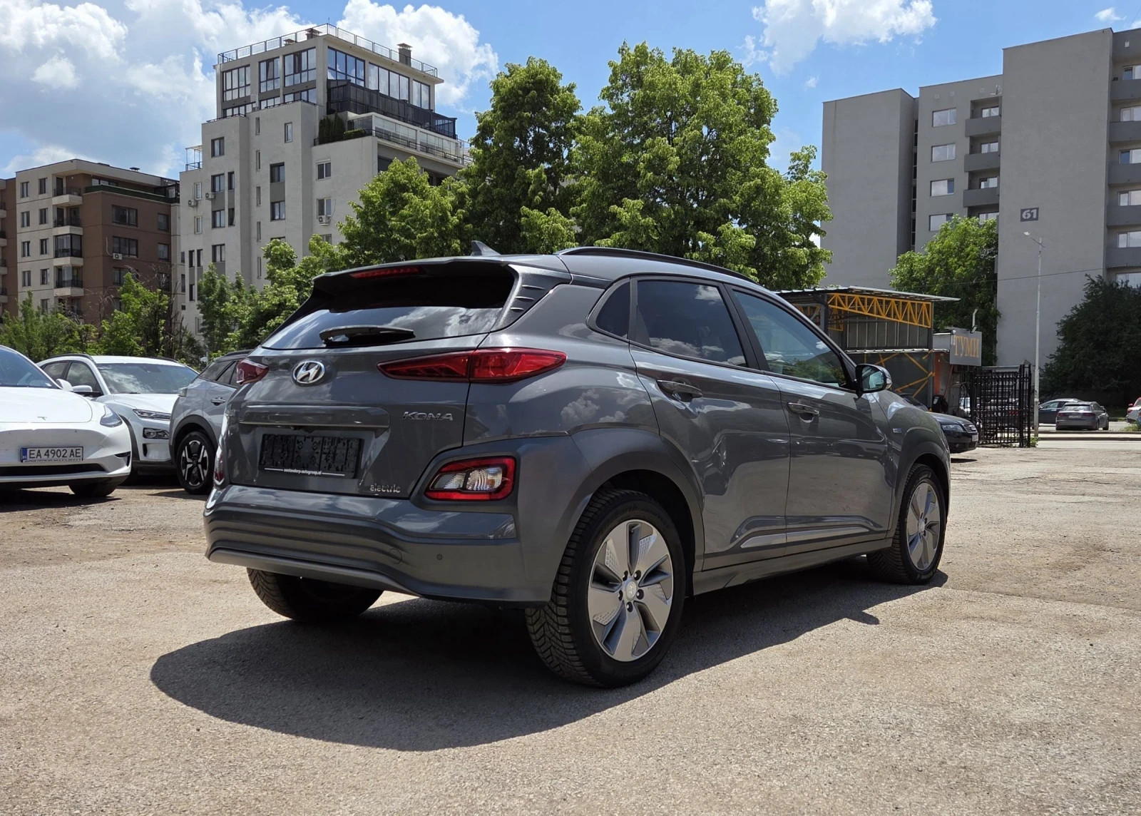Hyundai Kona 64KWh/SOH100%/Blue Link, снимка 3 - Автомобили и джипове - 54694930