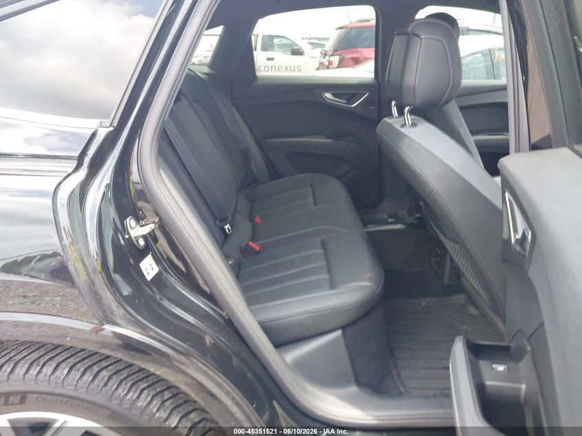 Audi Q4 Sportback E-Tron Prestige 50 Quattro, снимка 8 - Автомобили и джипове - 55004020
