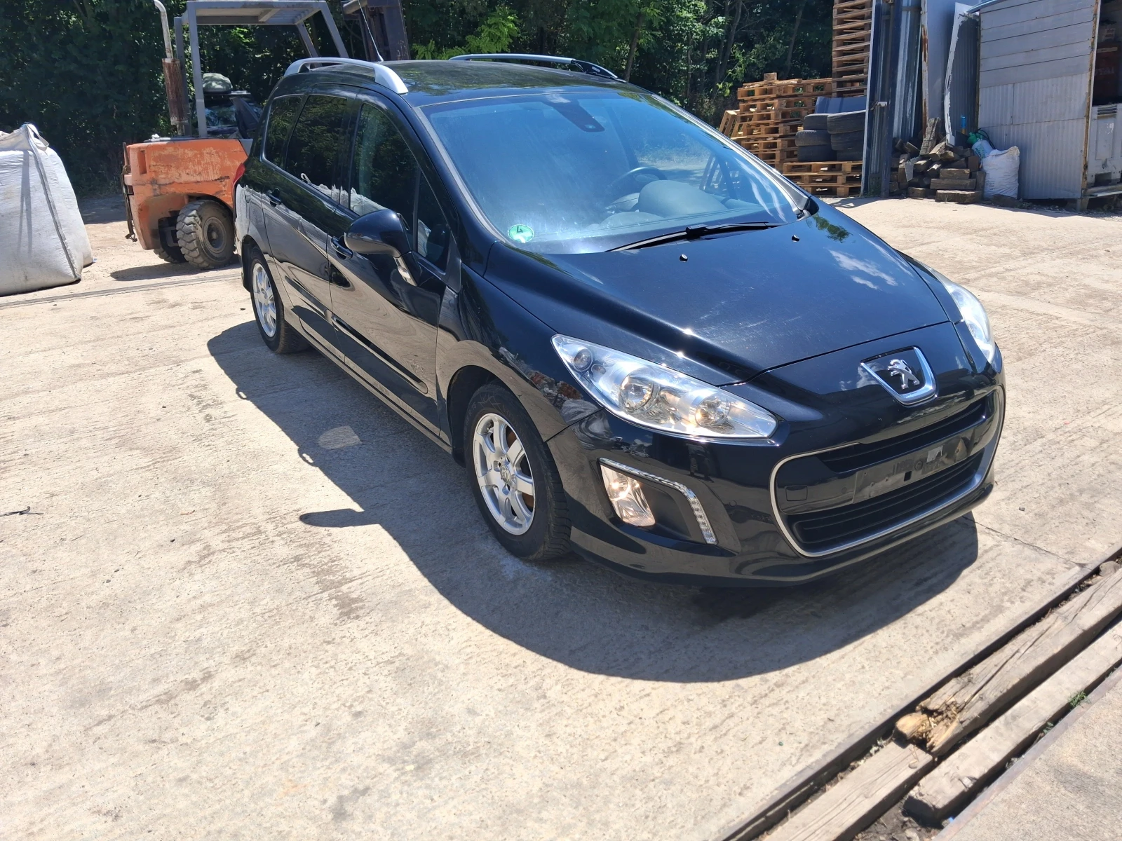 Peugeot 4007 1.6 ehdi, снимка 2 - Автомобили и джипове - 55102685