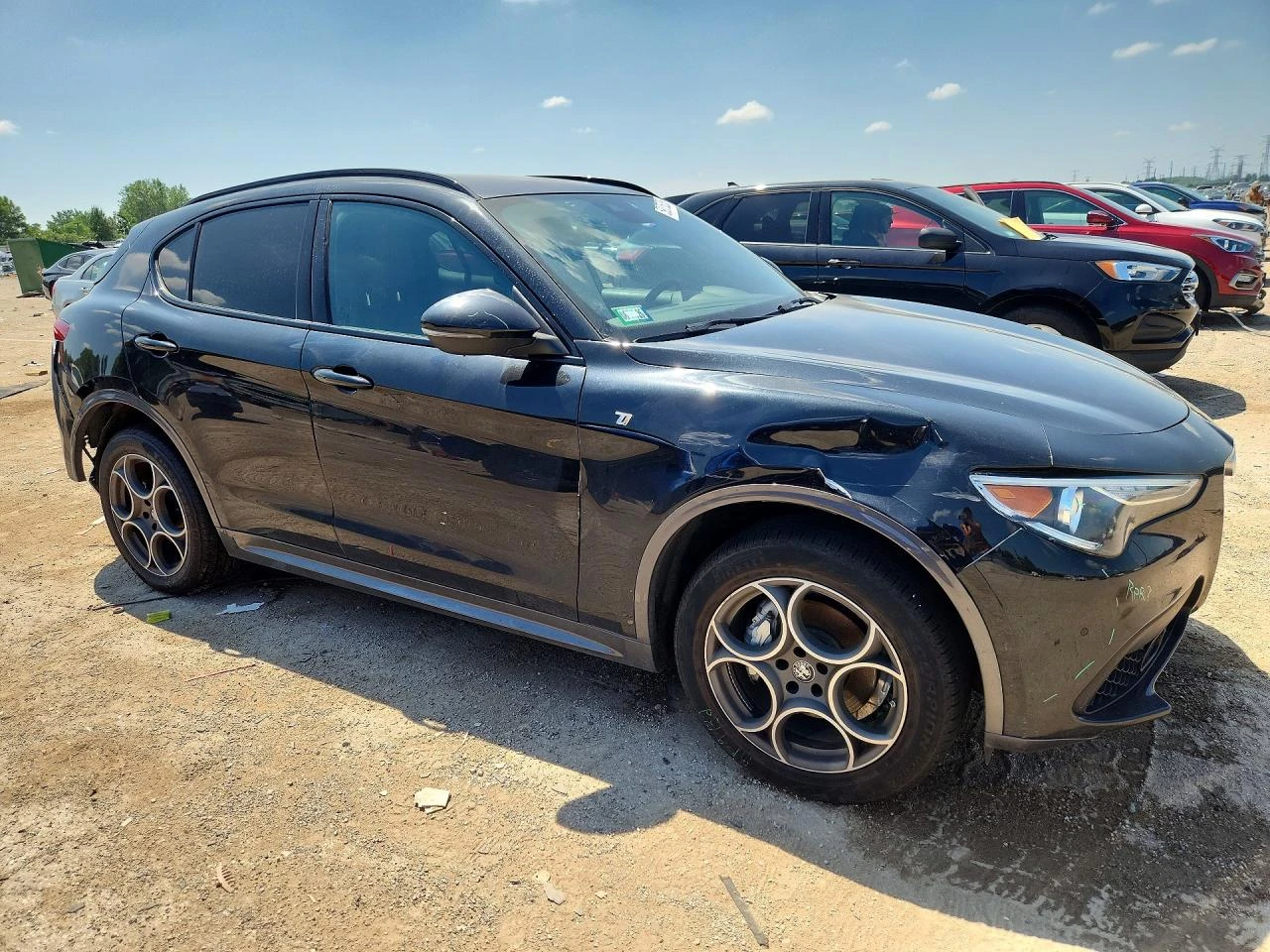 Alfa Romeo Stelvio 2.0l Ti, снимка 4 - Автомобили и джипове - 55591586