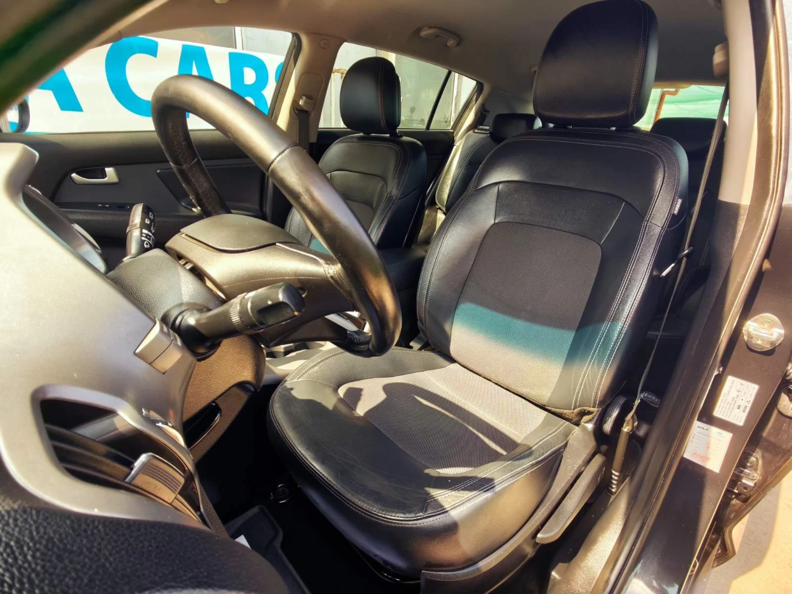 Kia Sportage 1.7crdi-116к.с Кар Плей Парктроник Подгреви, снимка 7 - Автомобили и джипове - 55655166
