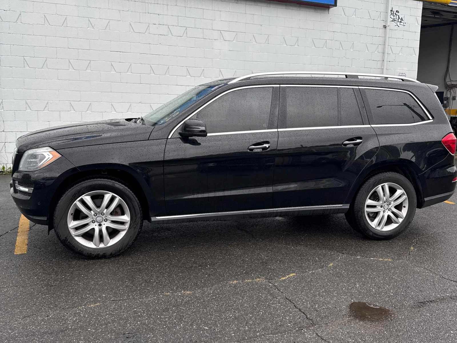 Mercedes-Benz GL * 350 BlueTEC * АВТОКРЕДИТ* , снимка 2 - Автомобили и джипове - 56020285