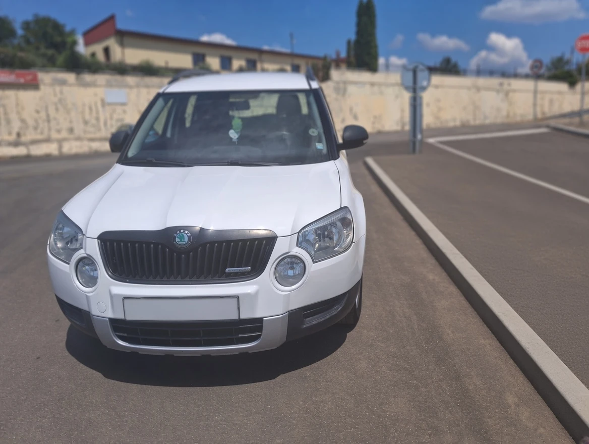 Skoda Yeti Greenline, снимка 3 - Автомобили и джипове - 56091735