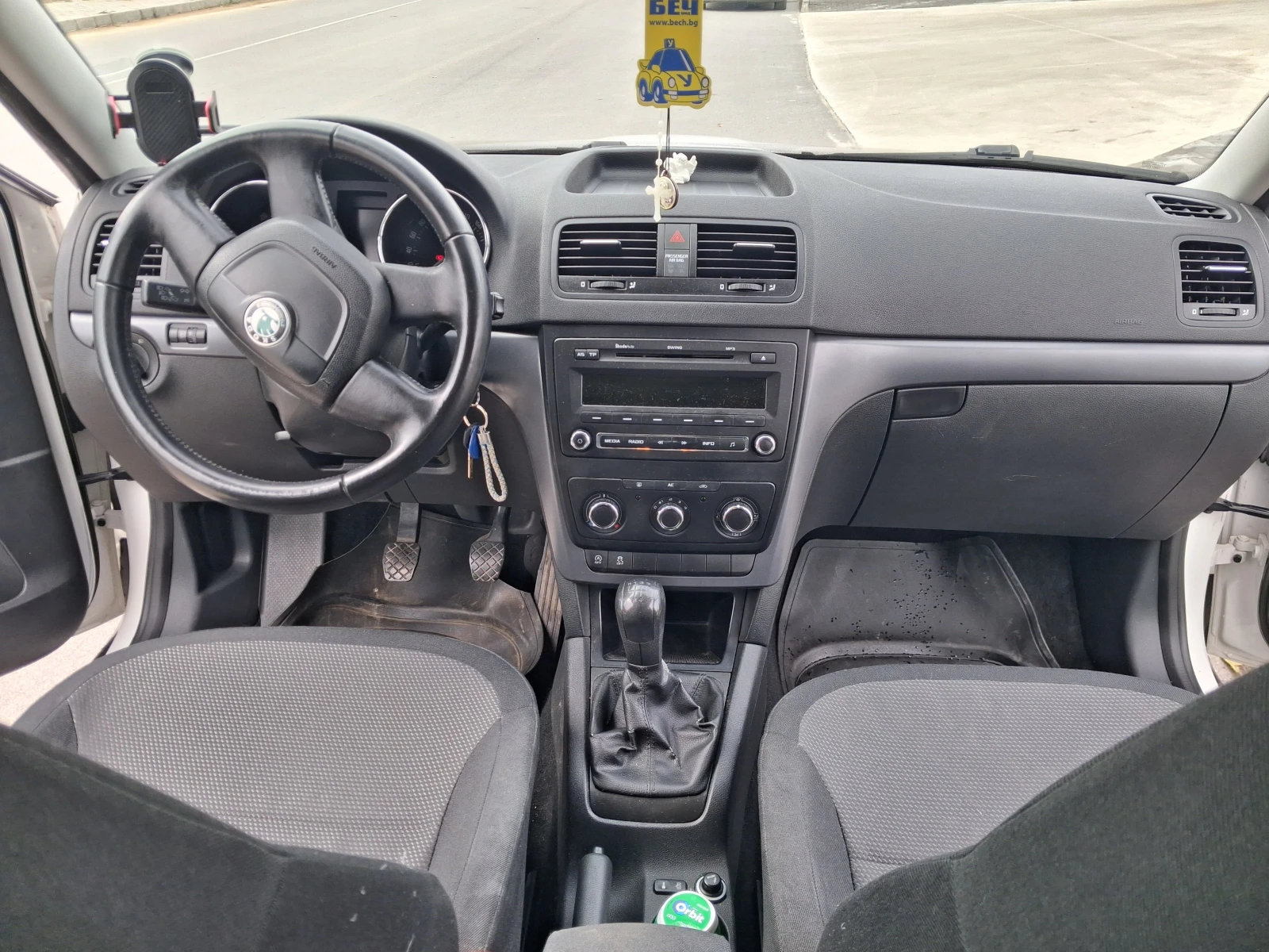 Skoda Yeti Greenline, снимка 10 - Автомобили и джипове - 56091735