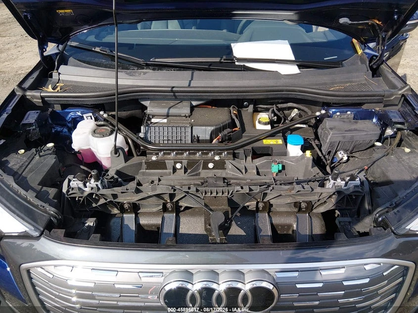 Audi Q4 E-Tron Premium Plus 55 Quattro, снимка 10 - Автомобили и джипове - 56366808