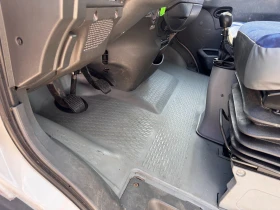 Iveco Daily 40C17 до 3.5т. 7.00м. Клима  - B+ E, снимка 15