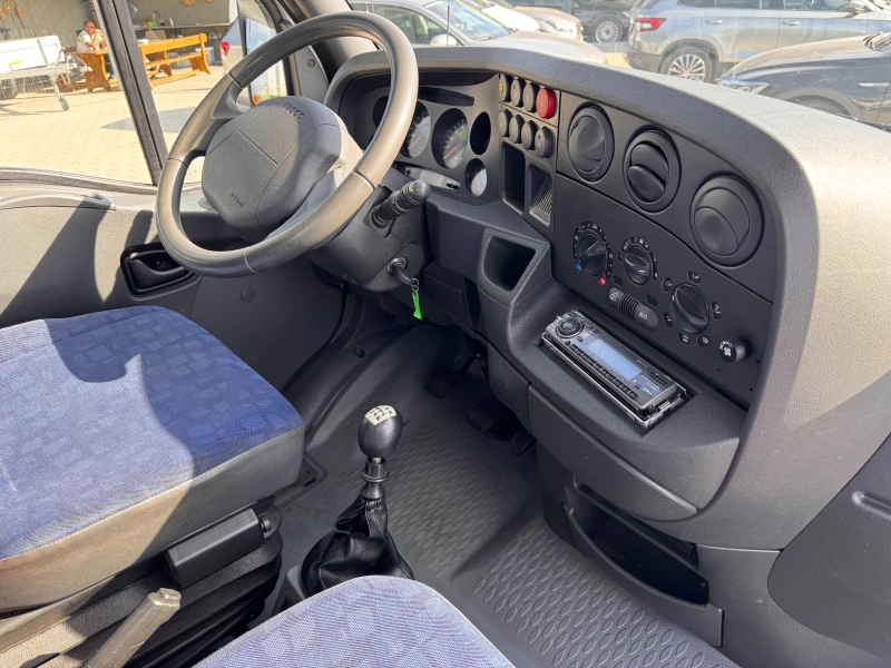 Iveco Daily 40C17 до 3.5т. 7.00м. Клима , снимка 11 - Бусове и автобуси - 47706462