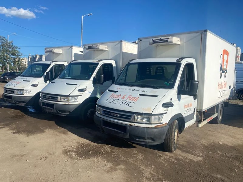 Iveco Daily 3бр термо, снимка 1 - Бусове и автобуси - 46808668