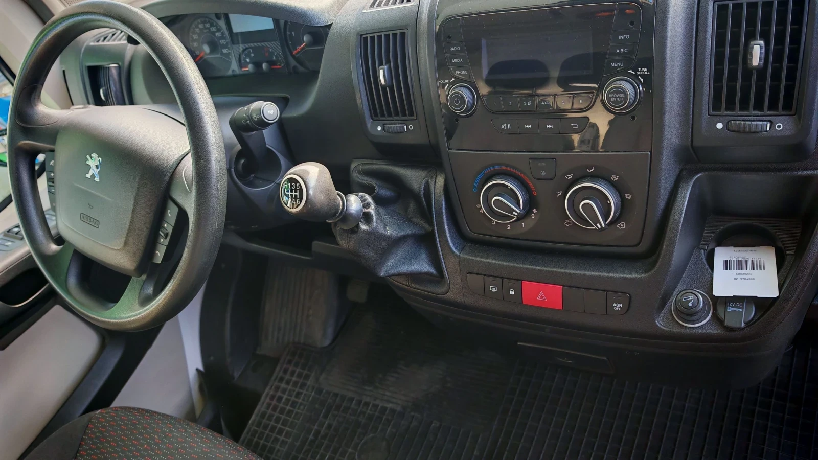 Peugeot Boxer 2.0HDI150k.MAXI.НОВ МОТОР, ТОП СЪСТОЯНИЕ , снимка 10 - Бусове и автобуси - 52152924