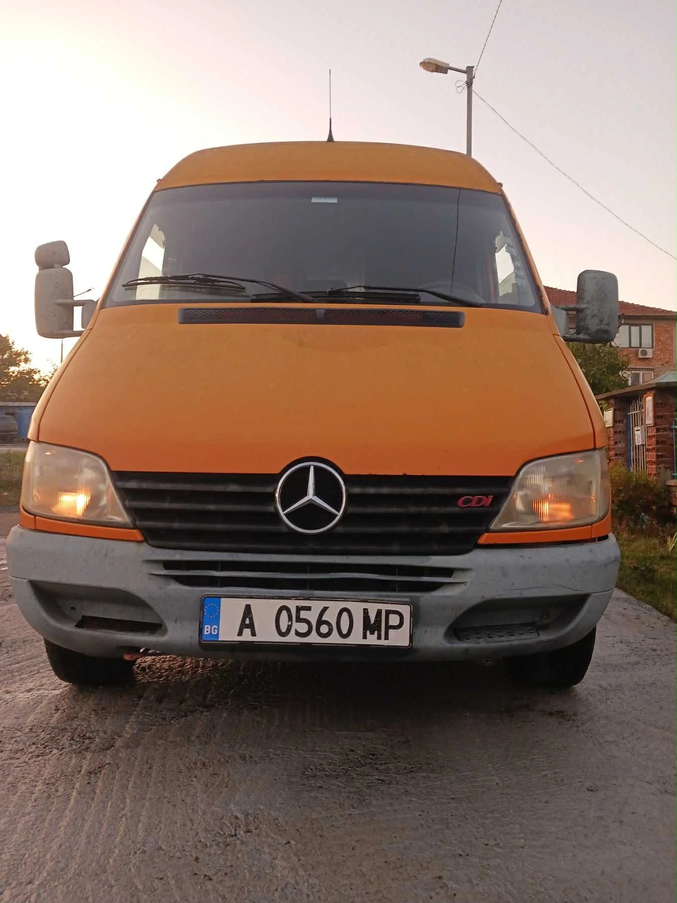 Mercedes-Benz 313 313 - изображение 2