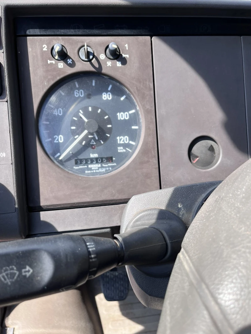 Mercedes-Benz UNIMOG Самосвал, опесъчител, 110кс, снимка 6 - Камиони - 51404522