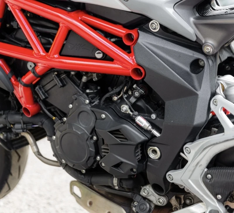 MV Agusta Brutale 800 A2, снимка 12 - Мотоциклети и мототехника - 52713307