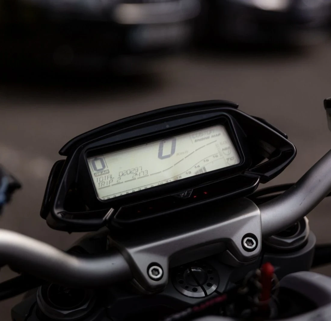 MV Agusta Brutale 800 A2 | Mobile.bg   13