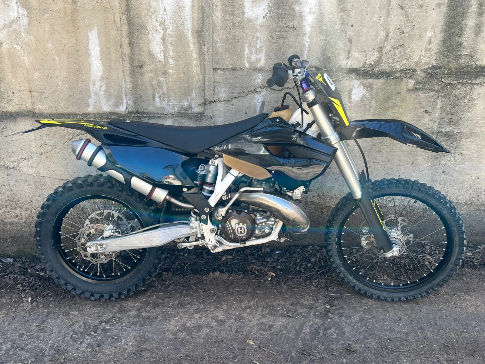 Husqvarna TE Регистриран