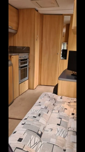 Каравана Swift, снимка 8