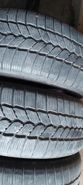 Гуми Зимни 215/65R15, снимка 2