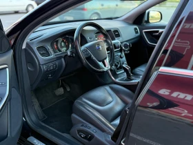 Volvo V60 2.4* PLUG-IN-HYB* 4х4* ПОДГРЕВ* АВТОПИЛОТ* ШИБИДАХ, снимка 8