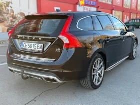 Volvo V60 2.4* PLUG-IN-HYB* 4х4* ПОДГРЕВ* АВТОПИЛОТ* ШИБИДАХ, снимка 2