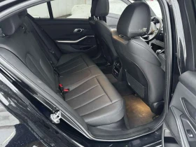 BMW 330 330i xDrive Sedan North America, снимка 10