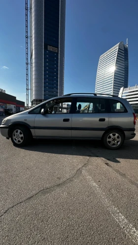 Обява за продажба на Opel Zafira 1.8 ГАЗ ~3 090 лв. - изображение 1