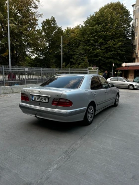 Mercedes-Benz E 270 | Mobile.bg    12